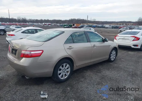 2009 Toyota Camry Xle V6 z USA, uszkodzony, nr VIN 4T1BK46K09U589801